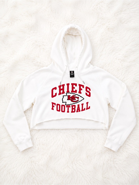 Nfl Apparel Tops - NFL Kansas City Chiefs Cropped Hoodie Women’s Large KC Football Sweatshirt Y2K
